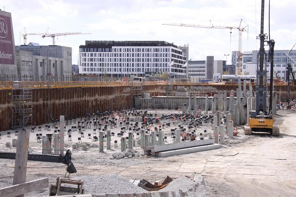 Secant pile walls: innovative solutions for urban excavation